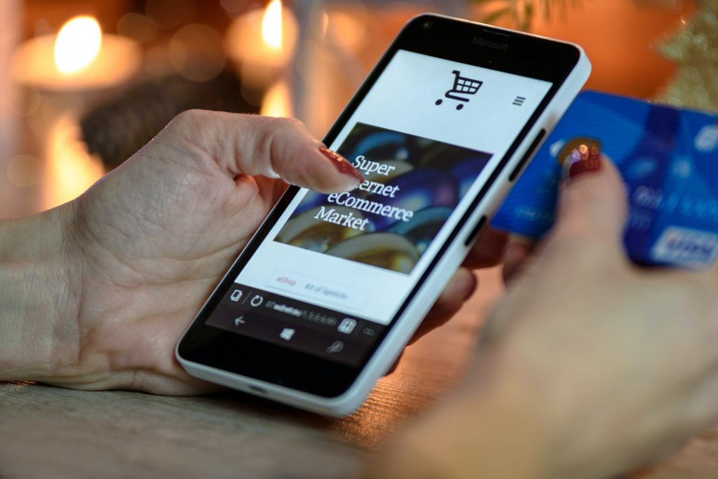 Engaging in ecommerce pricing monitoring